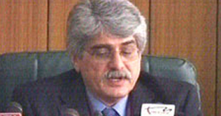 Aid should be used for public welfare: Salman Shah